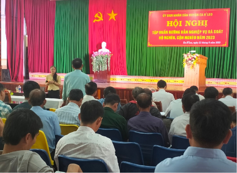 Tập huấn hướng dẫn nghiệp vụ rà soát hộ nghèo, cận nghèo năm 2023